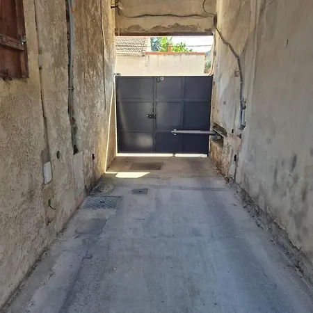 T2 Lumineux 12e * Marseille