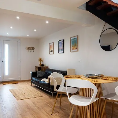 T2 Lumineux 12e Apartment *